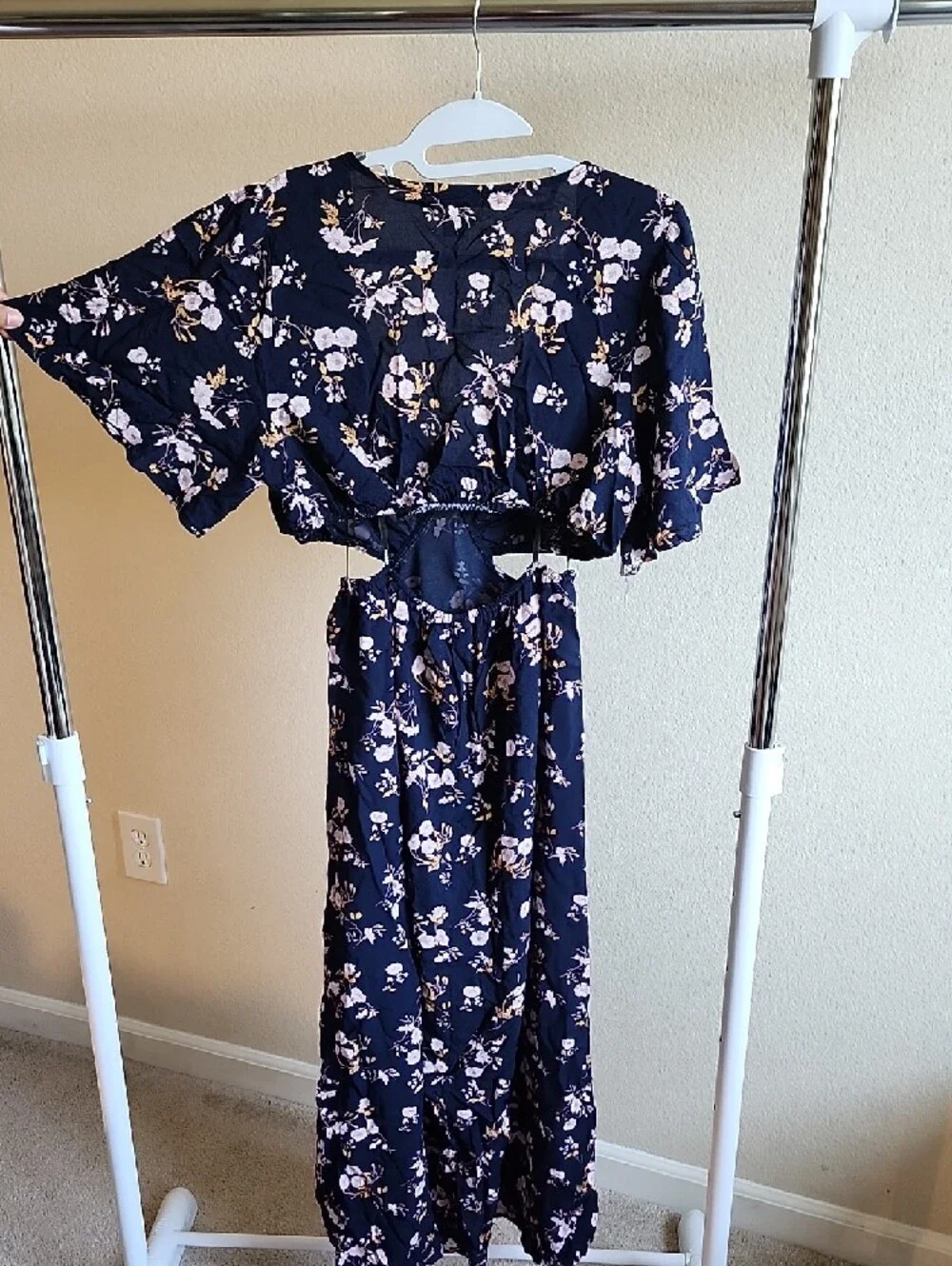 Forever 21 Navy Floral Wrap Maxi Dress B. - Picture 7 of 9